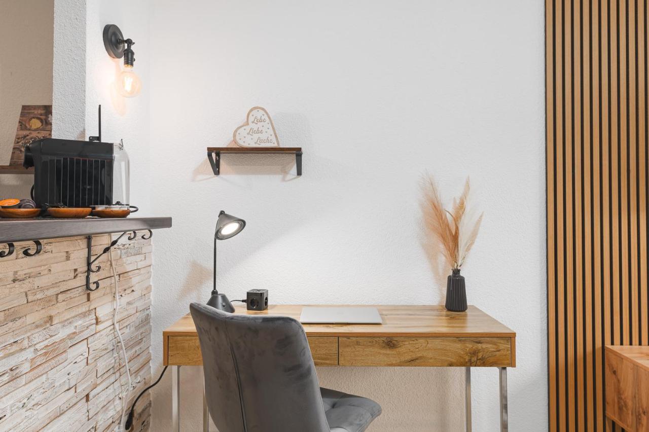 Premium Wohlfuehloase - Business & Privat - Netflix & Disneyplus - Tg - Balkon Apartment *