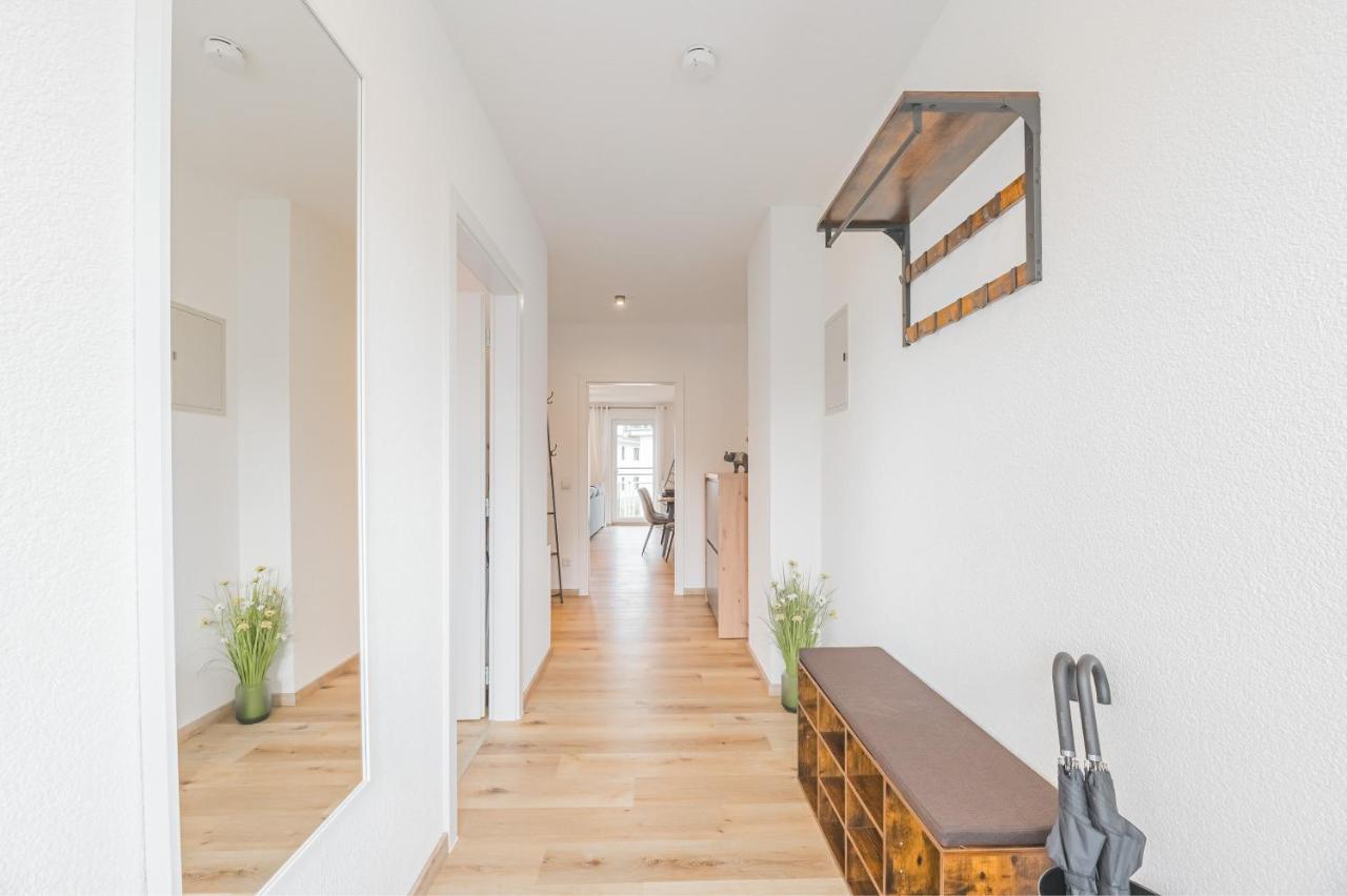 Apartment Premium Wohlfuehloase - Business & Privat - Netflix & Disneyplus - Tg - Balkon *
