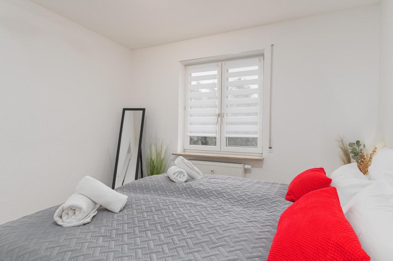 Premium Wohlfuehloase - Business & Privat - Netflix & Disneyplus - Tg - Balkon Apartment