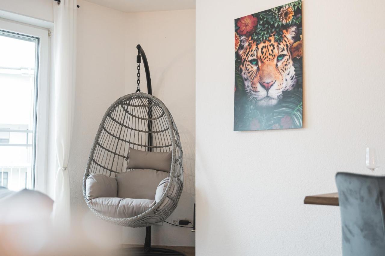 Premium Wohlfuehloase - Business & Privat - Netflix & Disneyplus - Tg - Balkon Apartment *