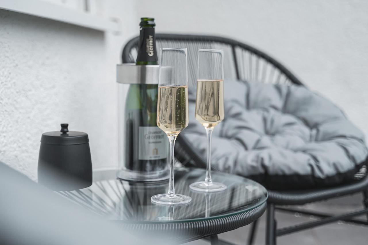 Premium Wohlfuehloase - Business & Privat - Netflix & Disneyplus - Tg - Balkon * Sinsheim
